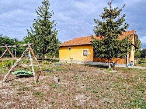 Jakabszállás  Bauernhöfe, Landwirtschaft, Jakabszállás  Forstwirtschaft