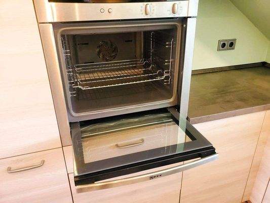 Backofen mit Einschubtür