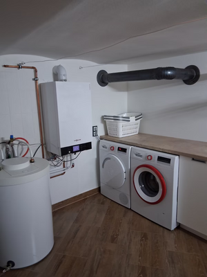 c3c4ea7b-e644-403a-b70e-18f5947ad814