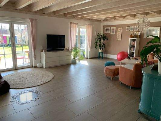 Wohnzimmer 1. Wohneinheit EG
