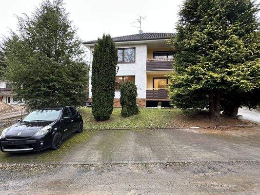 ... und die 4-PKW-Stellflächen