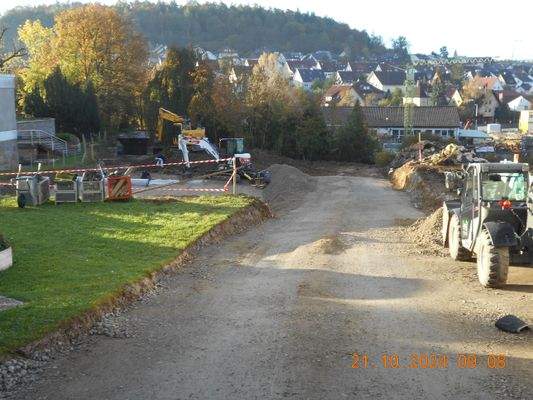 Unterbau in Haupterschließungszufahrt fast fertig