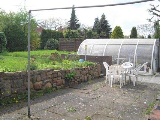 Ansprechender Wintergarten/rückwärtiger Garten