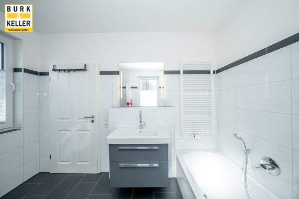 Badezimmer im Erdgeschoss