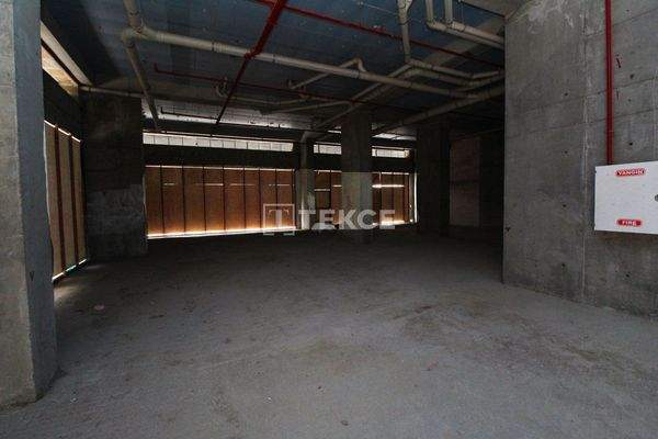 New Shops with Rental Income Potential in Istanbul