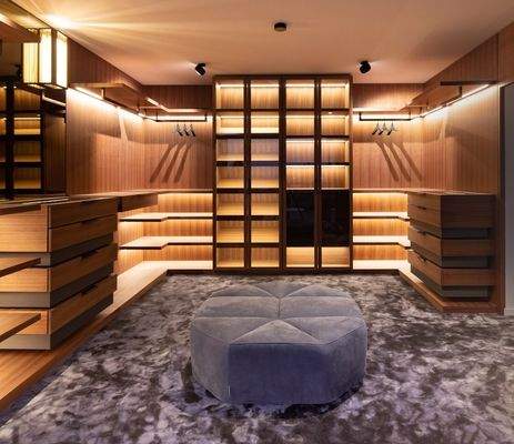 Maßangefertigte Ankleide