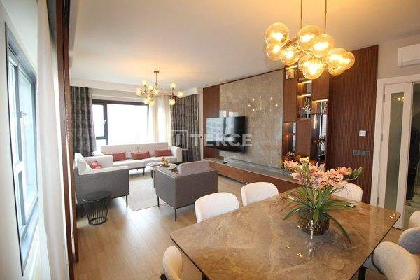 Spacious Apartments 100 Meters to Metro Station in Bağcılar