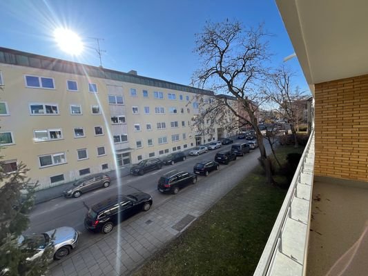 12b Balkon Blick.jpeg