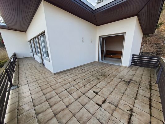 OG Ostterrasse 3