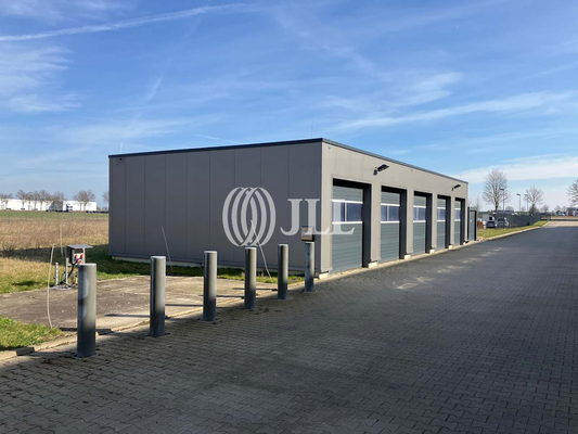 Lagerhalle / Garage