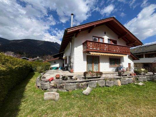 Ansicht mit Terrasse