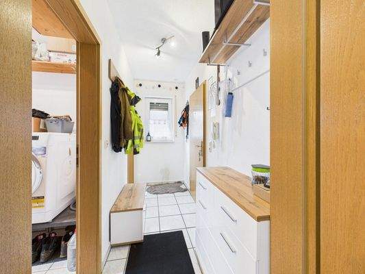 Wohnung EG Flur Zugang