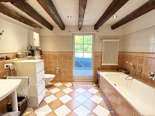 Renoviertes Einfamilienhaus in idyllischer Lage