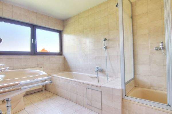 Badezimmer en Suite