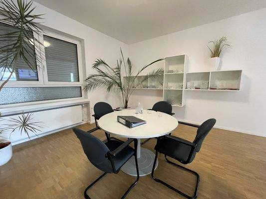 exemplarisches Büro Gebäude A