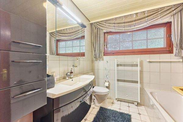 Badezimmer Erdgeschoss