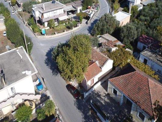 Kreta, Agii Pantes: Klassisches Steinhaus in traditionellem Dorf zu verkaufen