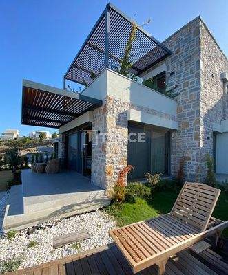 Detached Villas with Impressive Views of Bodrum Yalıkavak