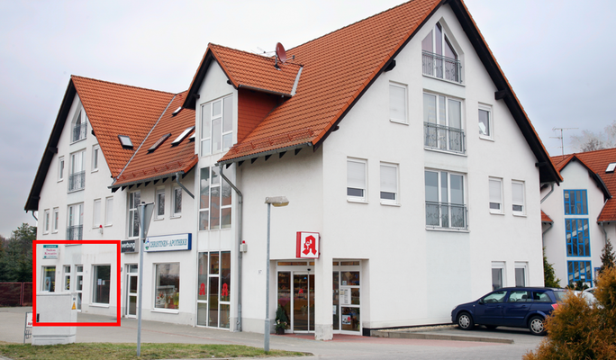 Fläche in Rot umrandet