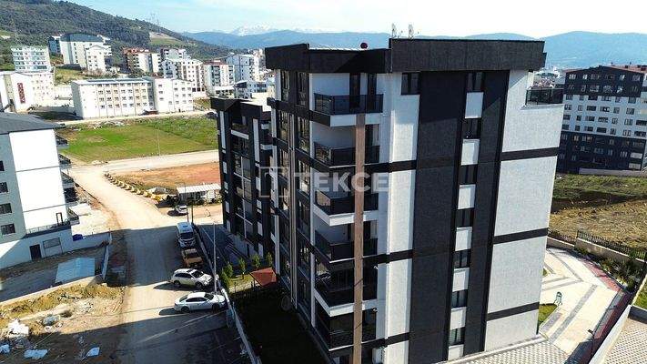 Apartments in a Complex with Pool in Demirtaş Osmangazi