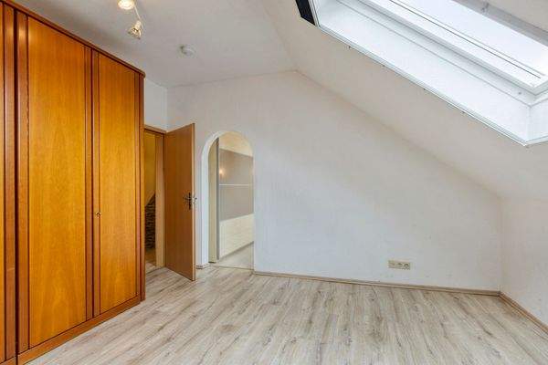 Schlafen I WE mitte OG