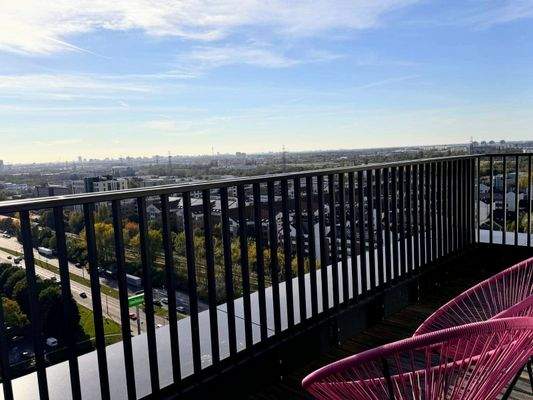 Dachterrasse ca. 8m2 groß