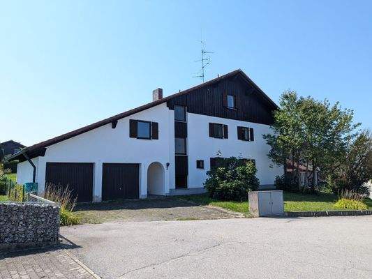 Nord-Ansicht mit Eingangsbereich