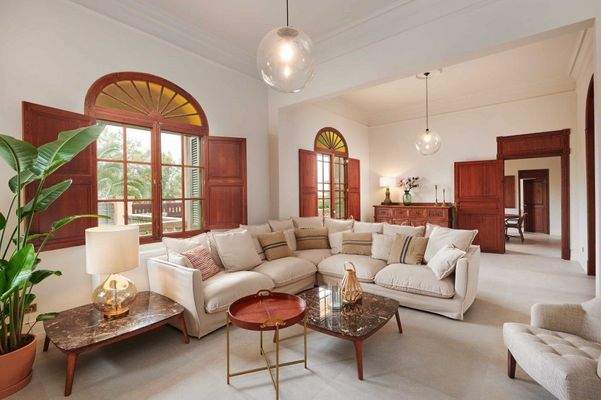 Luxusvilla in erster Meereslinie zu vermieten in Cala Ratjada, Mallorca