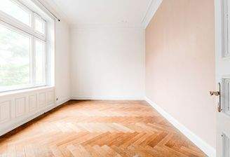 Zimmer mit vielseitigen Nutzungsmöglichkeiten