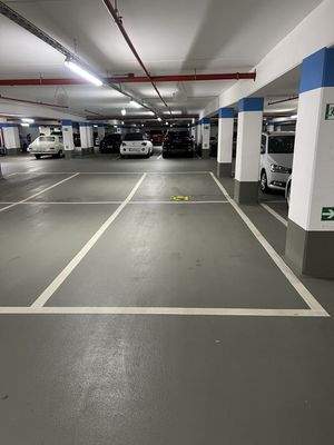 Tiefgaragenstellplatz