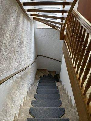 38 UG Treppe.jpeg