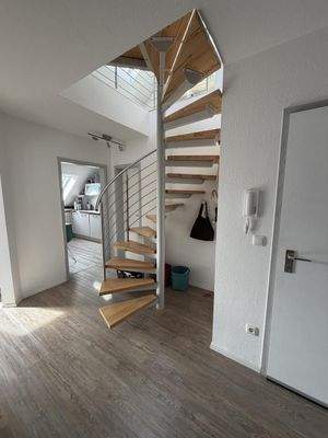 Wendeltreppe in den Spitzboden