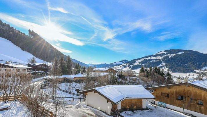 KITZIMMO-Exklusives Bauernhaus mit Freizeitwohnsitz kaufen - Immobilien Jochberg.