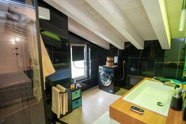 Eckreihenhaus-Villa mit großem Garten in Castion Veronese - Gardasee