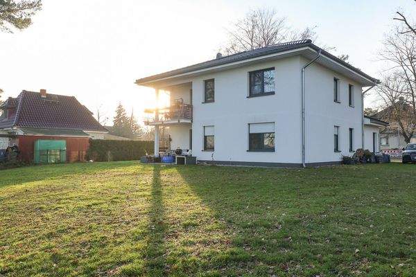 Grundstücksansichten Ost