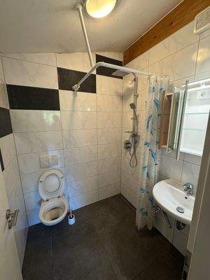 WC mit Dusche