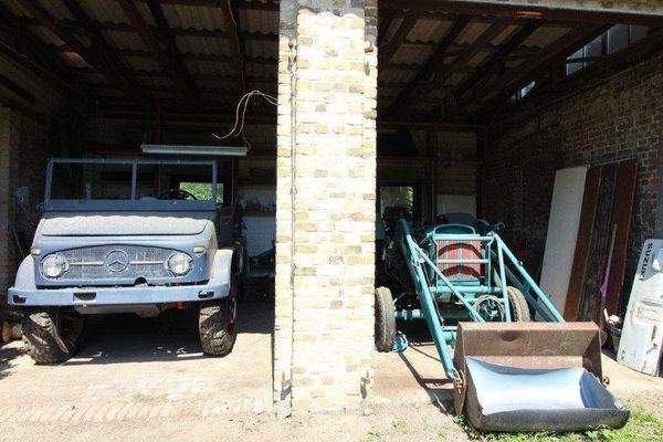 Landmaschinen-Doppelgarage