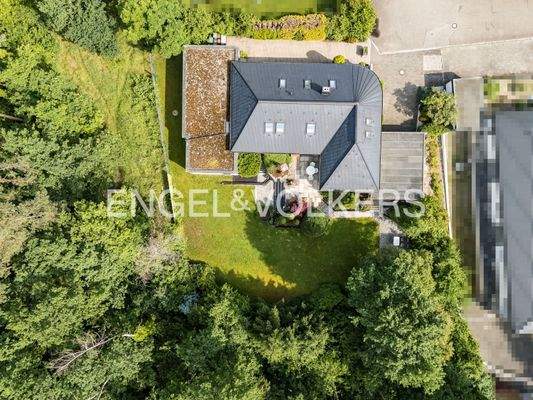 Vogelperspektive auf das tolle Eckgrundstück