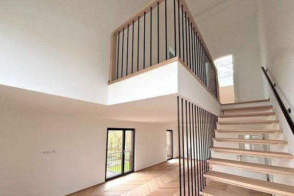 Modern und lichtdurchflutet