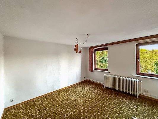 Schlafzimmer 2 OG und Bad_1