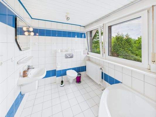 CAM03784G0-PR0065-STILL040