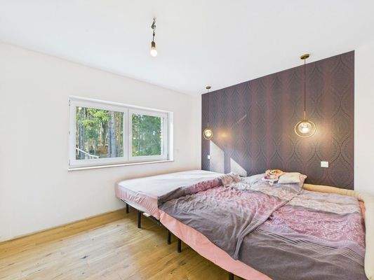 Schlafzimmer mit Ankleide