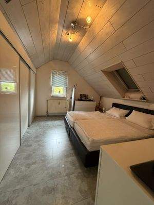 Schlafzimmer Altbau Dachgeschoss