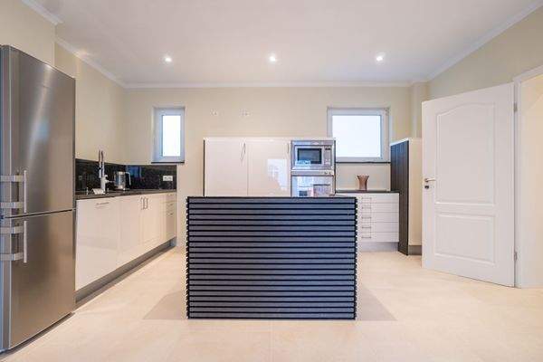 Offene und vollausgestatte Wohnküche