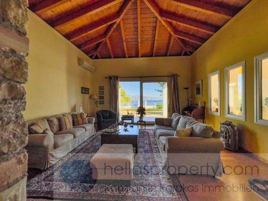 img_f8b5afef-141a-419d-88e6-775247f080a1