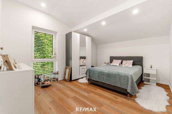 Schlafzimmer I Whg I DG