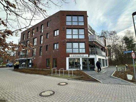 Vorderansicht mit Hauseingang.jpg