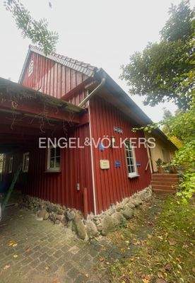 Eingangsbereich mit Carpot im Schwedenstil