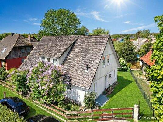 [KI-optimiertes Foto] [KI-optimiertes Foto] Außenansicht