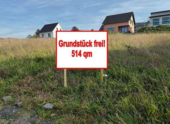 Grundstück